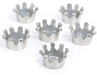 Produktbild von 6 Teelichthalter Kronen aus Aluminium silber - Tischdeko 7 x 4 cm