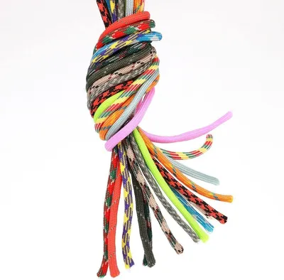Image de Paracord 550 - 15 mètres de corde solide et durable pour le plein air, le camping et les projets créatifs