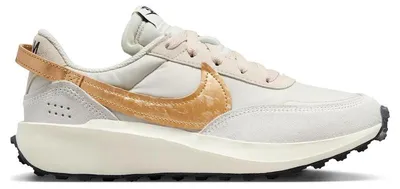 Produktbild von Nike Waffle Debut Light Orewood Brown Metallic Gold (Women's) - EU 39
