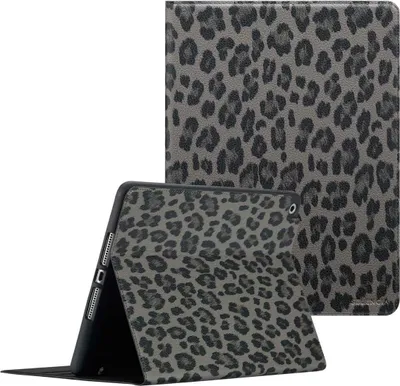 Productafbeelding van Selencia Sabi Bookcase met panterprint voor de Apple iPad 9 (2021) 10.2 inch / iPad 8 (2020) 10.2 inch / iPad 7 (2019) 10.2 inch - Midnight Black