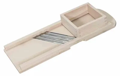 Image de Rabot à choux avec 3 couteaux, 65 x 23,5 cm bois