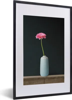 Produktbild von MuchoWow® Gerahmtes Poster Blume - Rosa - Stilleben 40x60 cm - Poster mit Schwarzem Bilderrahmen Wandposter Rahmen Foto Bilder - Poster in Rahmen