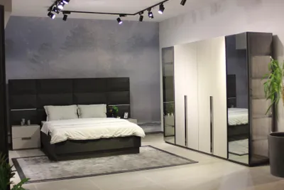 Produktbild von Komplett Schlafzimmer Möbel Set Bett 2x Nachttisch Schminktisch Spiegel 8tlg Neu