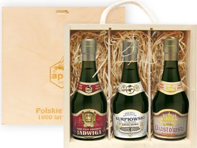 Obrázok produktu pre Sada 3 medovin |medové víno Jadwiga Poltaorak, Kurpiowski Dwojniak, Piastowski Trojniak| 750 ml | Medovinové víno 13-16% alkoholu