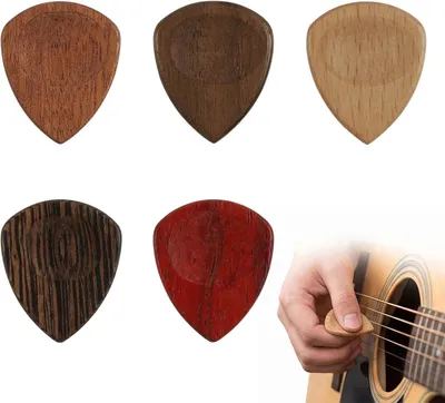 Imagen del producto de Juego de púas para guitarra, fabricadas en madera maciza, compuesto por 5 unidades: nogal, sapele, palisandro, wengé y haya