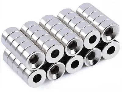 Produktbild von Starke Neodym-Magnete 10x5mm, runde Magnete mit M4-Gewinde