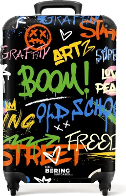 Obrázek produktu pro NoBoringSuitcases.com Příruční kufr z tvrdé skořepiny 55x35x20 cm, 36L, barevné graffiti potisky: černý - barevný, cestovní kufr na 4 kolečkách