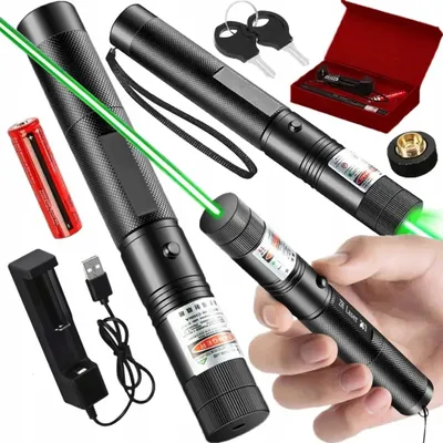 Image de Pointeur Laser Puissant Point Vert Chargeur De Batterie 4 En 1