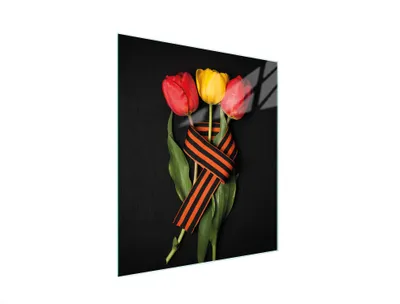 Produktbild von Kratzfestes Glas-Schneidebrett Rosendesign 45x52 cm mit rutschfesten Füßen