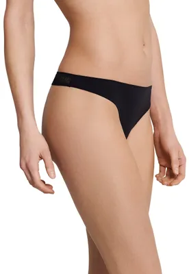 Zdjęcie produktu dla Schiesser String Invisible Lace dla kobiet – biały – rozmiar 34