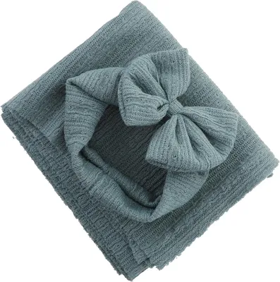 Produktbild von Set aus Wickeldecke und Stirnband für Neugeborene, waschbare Polyester Babydecke in Grün, Puckdecke für Schlaf und Fotoshootings