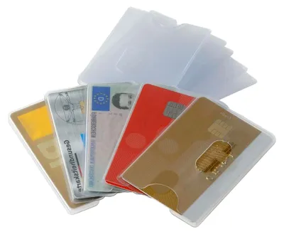 Produktbild von 10 Stück transparente Kartenhüllen aus Hartplastik für EC-Karten, Kreditkarten und Scheckkarten