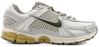 Image de Nike Zoom Vomero 5 SP, coloris Light Bone/Neutral Olive, taille EU 37,5