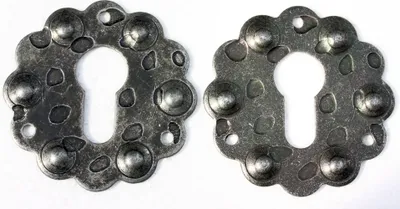 Produktbild von UHRIG 2x Rosette für PZ Schloss - geschmiedet aus Eisen - - Schlossrosette für Profilzylinder an z.B. Haustüren - 2er-Set