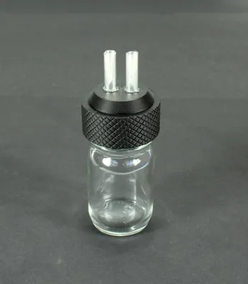 Produktbild von Aroma Flasche 30ml für z.B. Gasmasken S10 FM12 GP5 Gasmask Adapter mit 2x6mm Alu Rohr