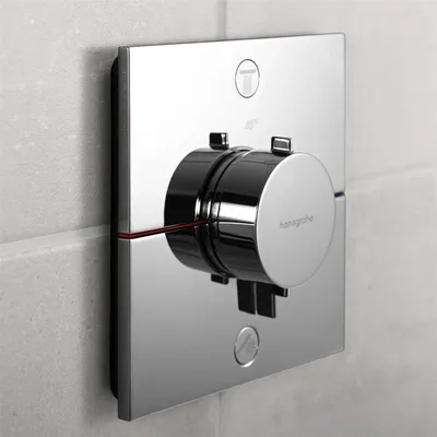 Image de robinet thermostatique encastré Hansgrohe ShowerSelect Comfort E pour 2 points de puisage, finition chrome