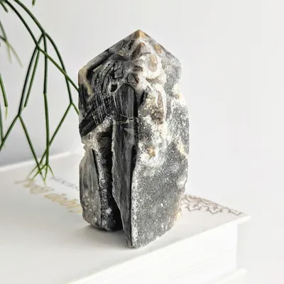 Produktbild von Sphalerit Zinkblende Turm Nr. 3 Naturstein Obelisk Kristallspitze