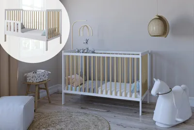 Obrázek produktu pro ZEE LUMI Bílá/Přírodní dětská postýlka 120×60 cm 2v1 se zábranou, borovicové dřevo, výškově nastavitelná, EN 716, juniorská postel