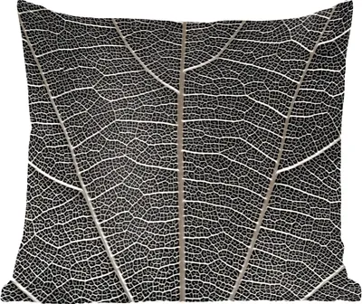 Produktbild von MuchoWow® Zierkissen Sofakissen Wohnzimmer Dekokissen 50x50 cm Weißes Skelett eines großen Blattes - Komfort - Sofakissen