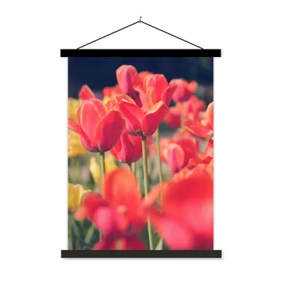 Produktbild von MuchoWow® Textilposter Tulpen - Blumen - Natur 60x80 cm mit schwarzem Rahmen - Plakathalter