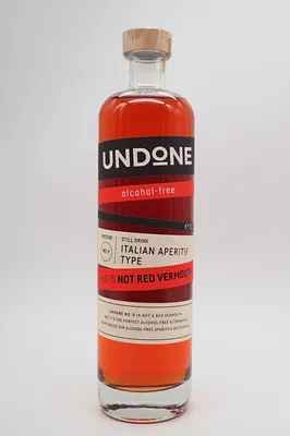 Produktbild von Undone No. 9 Italian Aperitif Type This is NOT Red Vermouth! 0,7 L
