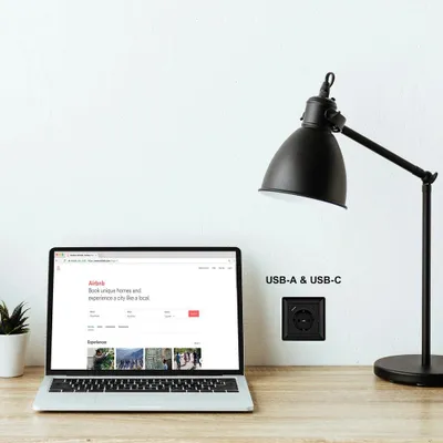 Produktbild von USB Schutzkontakt Steckdose 2 x USB Anschluss Typ A & C 3,5A Schwarz