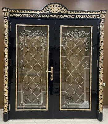 Produktbild von Casa Padrino Luxus Barock Doppel Wohnungstür Schwarz / Gold - Prunkvolle Massivholz Tür mit Rahmen - Luxus Möbel im Barockstil - Barock Möbel - Hotel Möbel - Barock Einrichtung - Edel & Prunkvoll