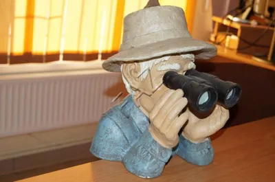Immagine prodotto di Design Nonno con Binocolo Figura Statua Scultura Figure Sculture Decorazione Nuovo