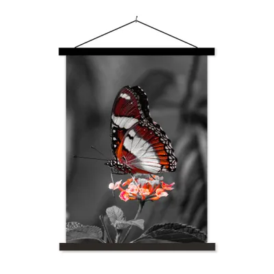 Produktbild von MuchoWow® Textilposter Schmetterling - Tiere - Blumen - Schwarz und weiß - Orange 90x120 cm mit schwarzem Rahmen - Dekoration