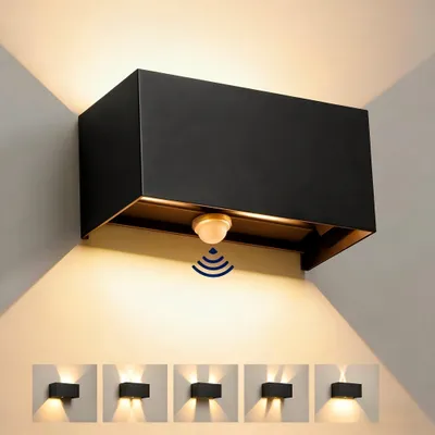 Productafbeelding van Ledronix 24W LED buitenlamp met bewegingssensor, verstelbare lichtbundel (omhoog en omlaag), IP66, 3000K 2400LM warmwit wandlamp voor binnen- en buitengebruik, aluminium buitenwandlamp voor hal, tuin, oprit, zwart