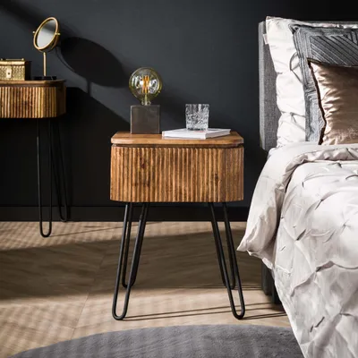 Produktbild von WAVE Nachttisch 1 Schublade / Massiv Mango sand Metallfüße schwarz
