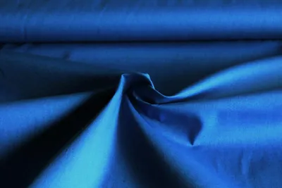 Produktbild von Popeline Uni Kobalt - Baumwollstoff - Bekleidungsstoff
