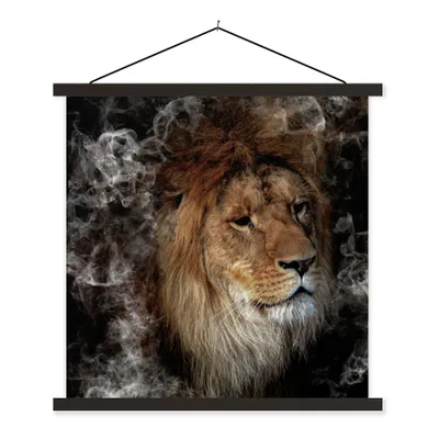 Produktbild von MuchoWow® Textilposter Löwe - Rauch - Tiere 40x40 cm mit schwarzem Rahmen - Fotos