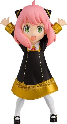 Anya Forger figurine from Spy x Family.