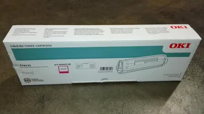 Imagen del producto de Toner magenta OKI ES8433, rendimiento de 10.000 páginas