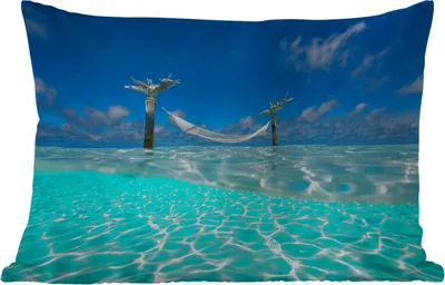 Produktbild von MuchoWow® Outdoor Kissen - Sommer - Meer - Hängematte - 60x40 cm - Wetterfest - Lounge Kissen - Zierkissen - Kissen für Innenräume