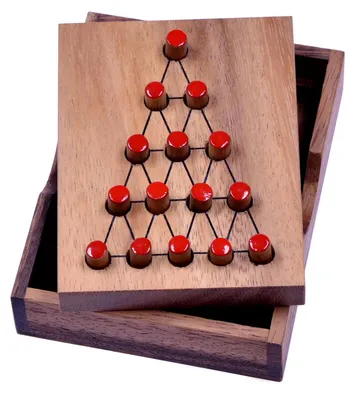 Produktbild von Der letzte Kämpfer - Dreieck-Solitär - Steckspiel - Knobelspiel aus Holz