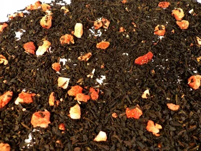 Produktbild von Erdbeere Schwarzer Tee Naturideen® 100g