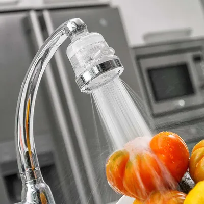 Obrázek produktu pro InnovaGoods® - Ekologická vodovodní baterie s čisticím filtrem Faukko, bezpečně a účinně čistí vodu díky designu baterie a čisticímu filtru, ideální pro domácnost.