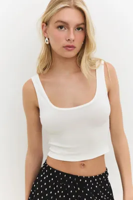 Produktbild von Basic Crop Top mit eckigem Ausschnitt und breiten Trägern, Ecru, M