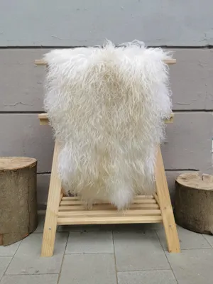 Produktbild von Seltene Island Schaffelle Natur-Weiß gelockt.Größe:100cm -110cm