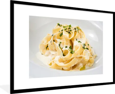 Produktbild von MuchoWow® MuchoWow® Gerahmtes Poster Nudeln mit Parmesankäse 90x60 cm - Poster mit zchwarzem Bilderrahmen - Wanddekoration - Fotos