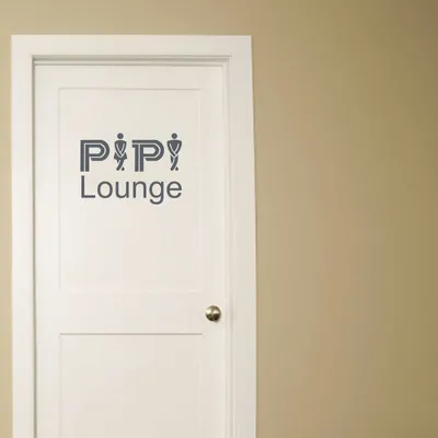 Produktbild von Wandtattoo - Wandaufkleber - Tür- Wandtattoo "Pipi Lounge" - 60cm x 43cm anthrazit - Dekoration Küche Wohnzimmer Wand