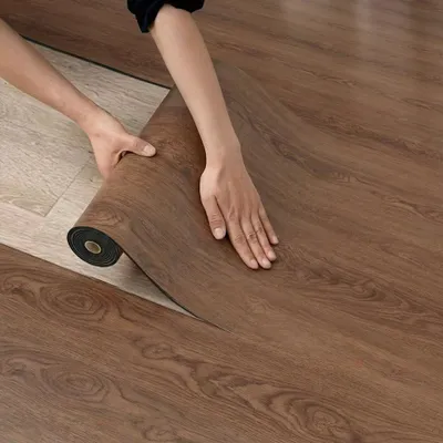 Vinylbodenbelag selbstklebend 40x300 cm, Holzmaserung, PVC, 1,6 mm dick