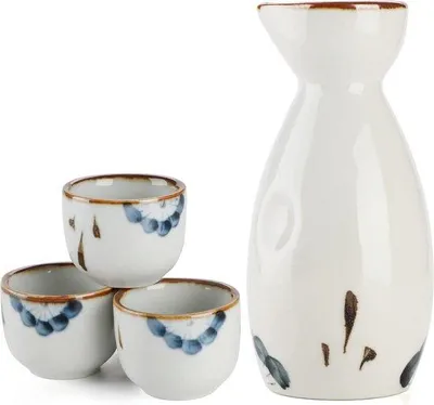 Produktbild von Sake-Set mit 1 Topf und 3 Tassen Porzellan