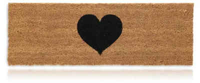 Imagen del producto de Alfombrilla Relaxdays de fibra de coco, diseño de corazón, 75 x 25 cm, para colocar en interiores y exteriores, antideslizante, atrapa la suciedad, color natural/negro, Imagen generada por IA
