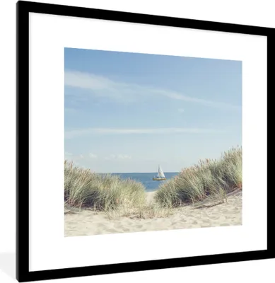 Produktbild von MuchoWow® MuchoWow® Gerahmtes Poster Boot - Meer - Strand 40x40 cm - Poster mit zchwarzem Bilderrahmen - Poster - Plakat im Rahmen