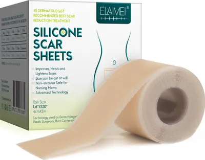 A roll of silicone scar sheets is shown next to its packaging.