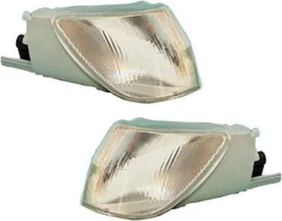 Produktbild von TYC Frontblinker Set für Peugeot 306 1993 - 1997 weiß Silber vorne