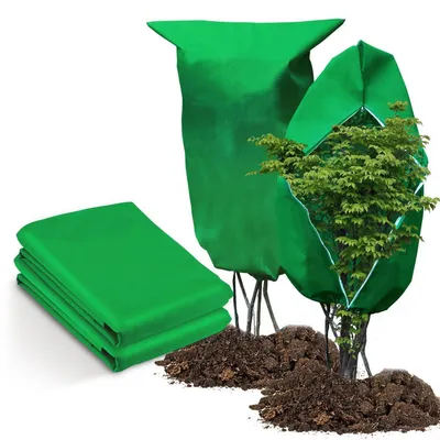 Zdjęcie produktu dla Osłona ochronna na rośliny na zimę, 2 sztuki, 120x180 cm, 70 g/m², z sznurkiem ściągającym i zamkiem błyskawicznym